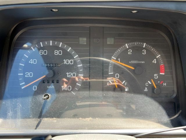 Mitsubishi  Canter 《廂內高180公分》2004 Mitsubishi Canter 11尺半 堅達 三期 貨車 商用車 高廂 車況  第10張相片