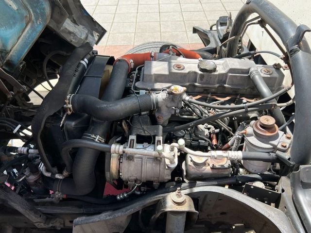 Mitsubishi  Canter 《廂內高180公分》2004 Mitsubishi Canter 11尺半 堅達 三期 貨車 商用車 高廂 車況  第12張相片