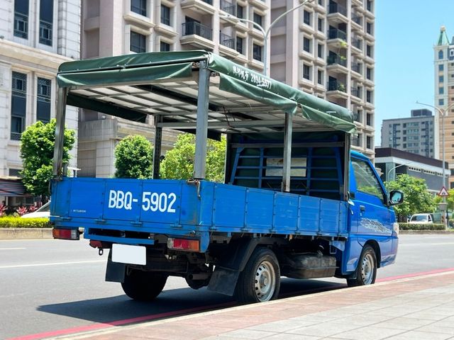 Mitsubishi  Delica 《五面掀帆布》2018 Mitsubishi Delica 2.4 貨車 只跑10萬公里 三菱 得利卡 貨車 商  第3張相片