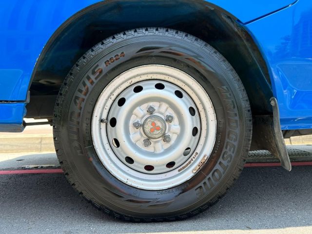 Mitsubishi  Delica 《五面掀帆布》2018 Mitsubishi Delica 2.4 貨車 只跑10萬公里 三菱 得利卡 貨車 商  第14張相片