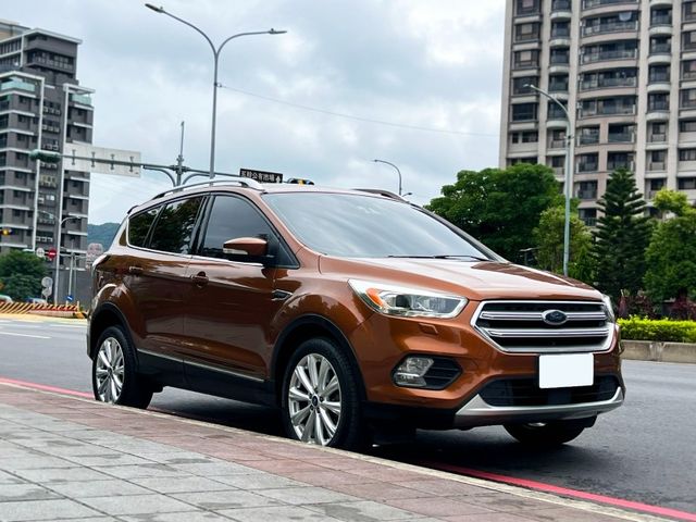 Ford/福特  Kuga 《全台優質首選》2016 Ford Kuga EcoBoost 245旗艦型 全車超漂亮 內外如新 福特 休旅車 熱  第2張相片