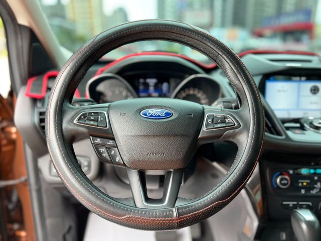 Ford/福特  Kuga 《全台優質首選》2016 Ford Kuga EcoBoost 245旗艦型 全車超漂亮 內外如新 福特 休旅車 熱  第11張相片
