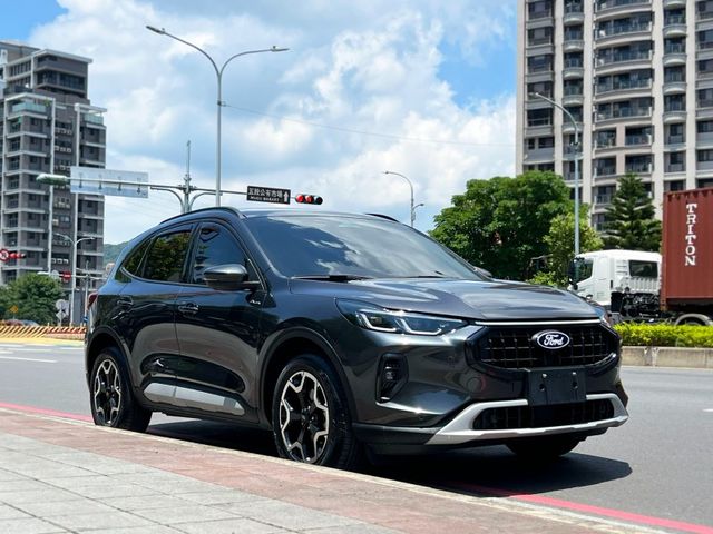 Ford/福特  Kuga 《稀有釋出》2025 Ford Kuga 1.5T Active 原廠全方位延長保固到2031年 熱門車 SUV 休  第2張相片