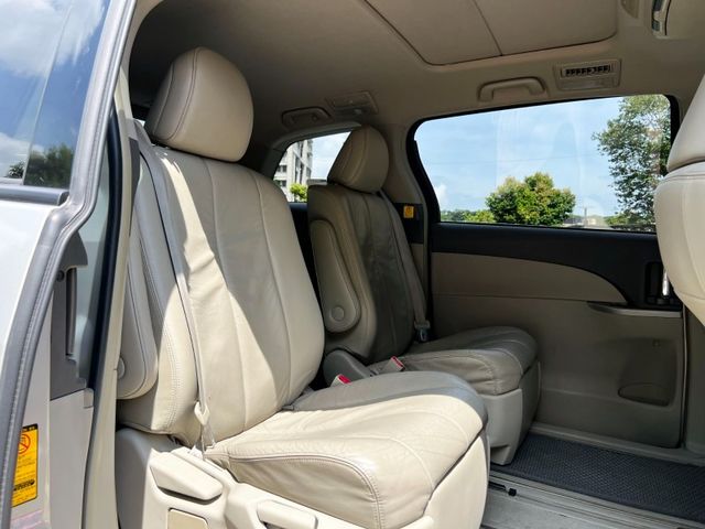 Toyota  Previa 《旗艦七人座》2009 Toyota Previa 3.5 旗艦版 豐田 全車如新 車況超讚 免整理 休旅車 M  第9張相片