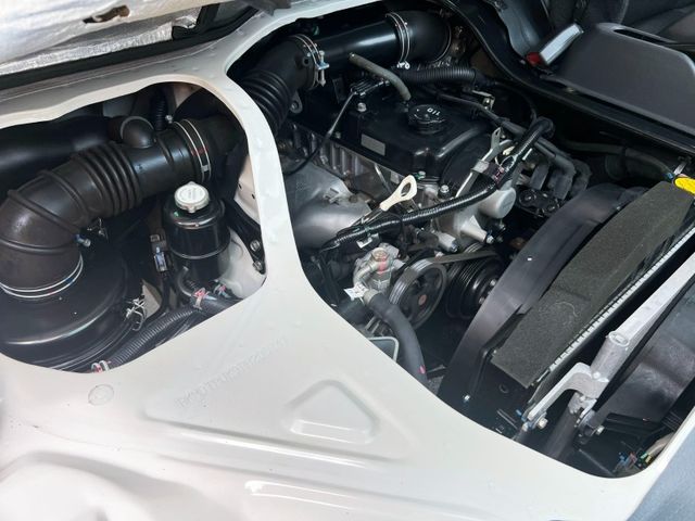Mitsubishi  Delica 《-5度冷藏車》2023 Mitsubishi Delica 2.4 三菱 得利卡 貨車 商用車 只跑4萬 原廠  第16張相片