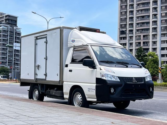 Mitsubishi  Delica 《-5度冷藏車》2023 Mitsubishi Delica 2.4 三菱 得利卡 貨車 商用車 只跑3.8萬 原廠  第2張相片