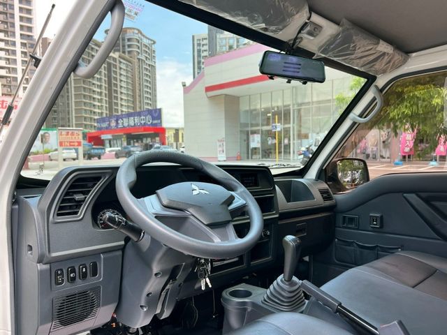 Mitsubishi  Delica 《-5度冷藏車》2023 Mitsubishi Delica 2.4 三菱 得利卡 貨車 商用車 只跑3.8萬 原廠  第7張相片