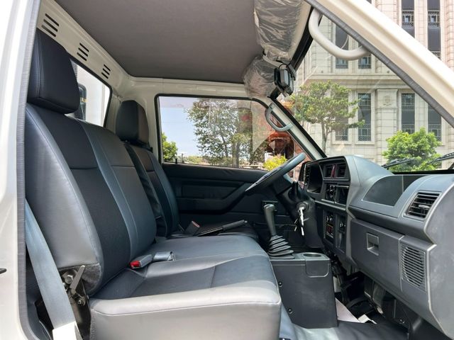 Mitsubishi  Delica 《-5度冷藏車》2023 Mitsubishi Delica 2.4 三菱 得利卡 貨車 商用車 只跑3.8萬 原廠  第10張相片