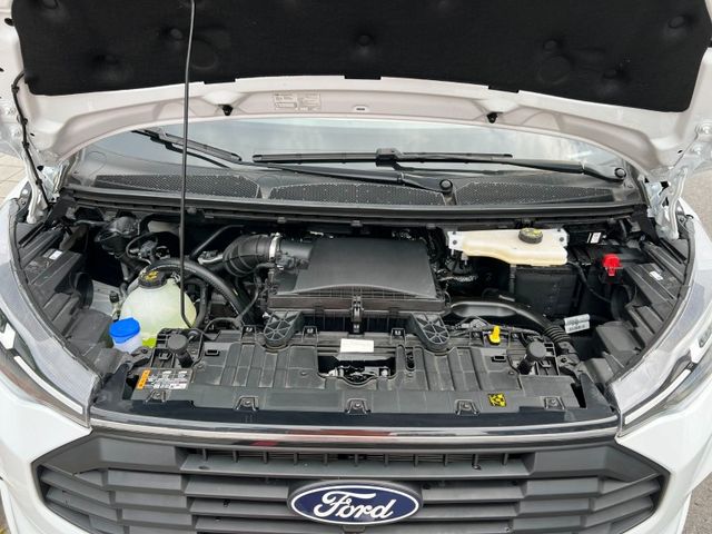 Ford/福特  Tourneo Custom 《全新領牌車》2026式 Ford Tourneo Custom Kombi Limited 八座 旅行家 商務車   第16張相片
