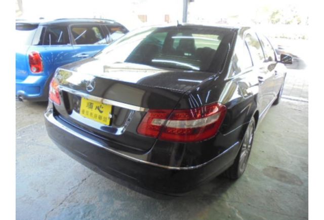 Benz E200  第6張相片