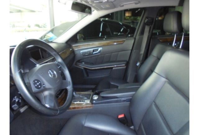 Benz E200  第8張相片