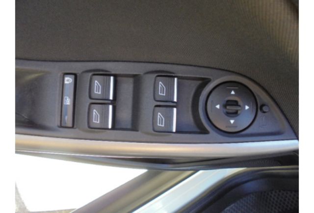 Ford FOCUS  第7張相片