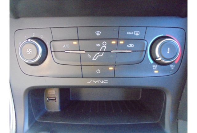 Ford FOCUS  第10張相片
