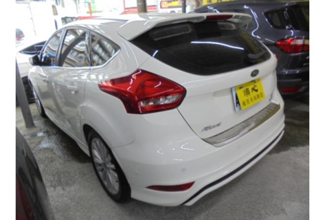 Ford FOCUS  第4張相片
