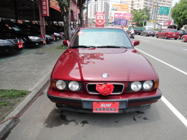 中古車 4 2 5 玫瑰紅 經典車款 整台原漆 很是照顧 真是美 Bmw 寶馬 5 Series Sedan 4 台中市 Findcar 找車 網