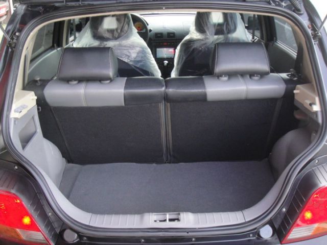 10 SAVVY 1.1 自手排~稅金一年僅8640元.真是新又美!  第7張相片