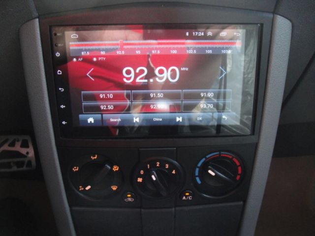 10 SAVVY 1.1 自手排~稅金一年僅8640元.真是新又美!  第14張相片