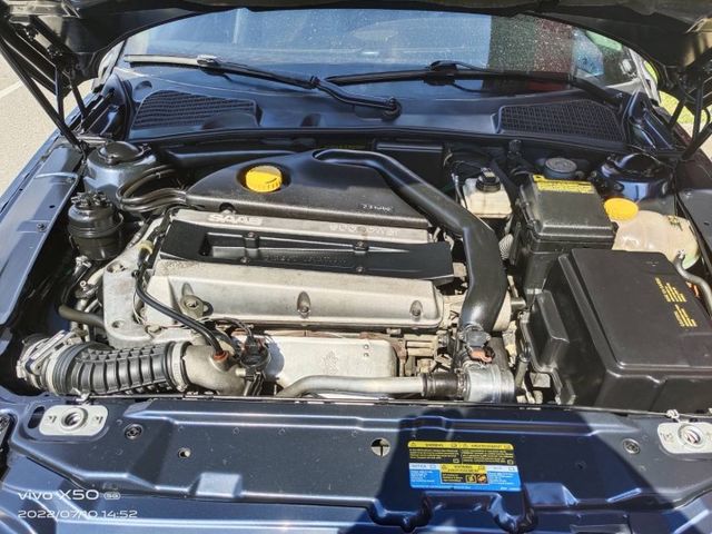 06 SAAB 新大9-5 2.0t VECTOR 莫內藍~路上飛行器~真是美!  第8張相片