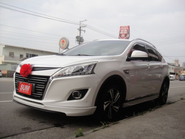 16 U6 ECO 1.8 白 SPORT+款~祇跑7萬公里.車極美極新!  第3張相片