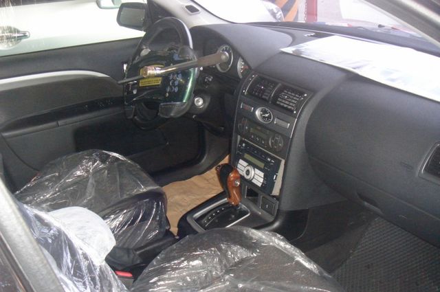 05 Mondeo 2.0 RS ~歐風外型.真是酷!路上絕不會撞衫...  第11張相片