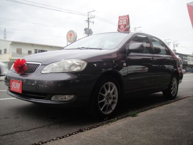 1.8 E版 灰~純一手.HID.老先生開.每5000km保養.很是顧車!  第3張相片