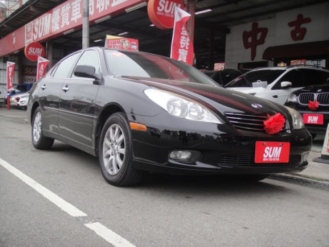 02 ES300 3.0 黑/黑~祇跑17萬km.都停車庫.很是少開.車極美!  第4張相片