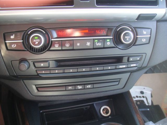 08 X5 xdrive30i 3.0 黑 汽油~三排椅.2代新款老董車很是顧車~真是美!  第8張相片