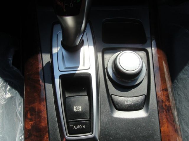 08 X5 xdrive30i 3.0 黑 汽油~三排椅.2代新款老董車很是顧車~真是美!  第11張相片