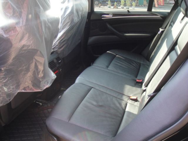 08 X5 xdrive30i 3.0 黑 汽油~三排椅.2代新款老董車很是顧車~真是美!  第15張相片