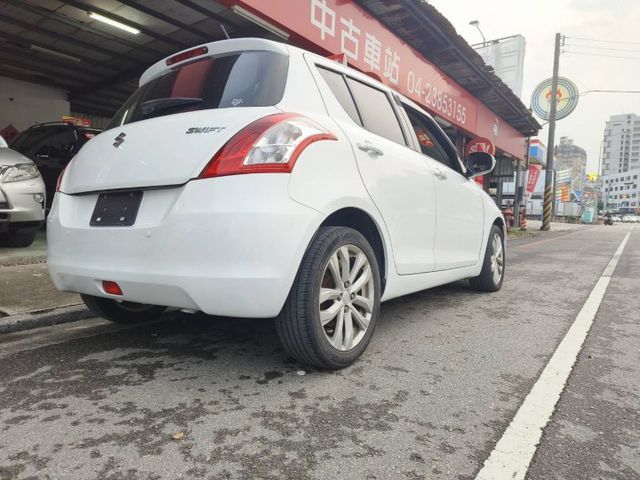 14 新SWIFT 1.2 GLX 豪華型 白~新引擎.極省油.又有力.美!  第5張相片