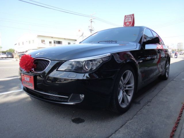 07 新款525i 黑/黑~總代理.大學教授車.原漆~車甚美!  第3張相片