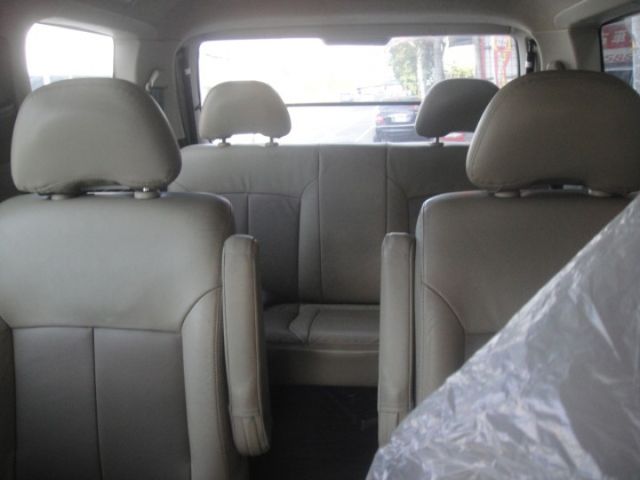 08 QR-V 2.5 灰~ 旗艦七人座.祇跑13.1萬KM.真是美!  第16張相片