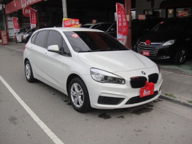 14 BMW 218i 白/黑~總代理.小姐車.祇跑11萬公里.新!  第4張相片