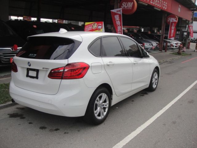 14 BMW 218i 白/黑~總代理.小姐車.祇跑11萬公里.新!  第7張相片