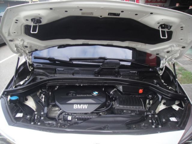 14 BMW 218i 白/黑~總代理.小姐車.祇跑11萬公里.新!  第16張相片