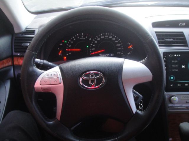 09 Camry2.4 黑/黑~祇跑17.6萬KM.都停車庫.無菸.車極美!  第10張相片
