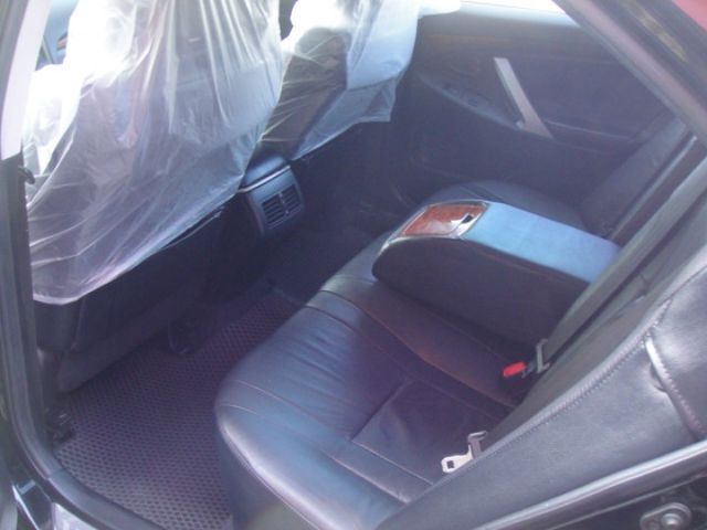 09 Camry2.4 黑/黑~祇跑17.6萬KM.都停車庫.無菸.車極美!  第14張相片