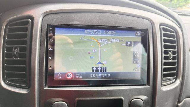 12 Escape 2.3 黑 天窗型~天窗.恆溫.無菸車.僅跑11.5萬KM.車極新且極美!  第11張相片