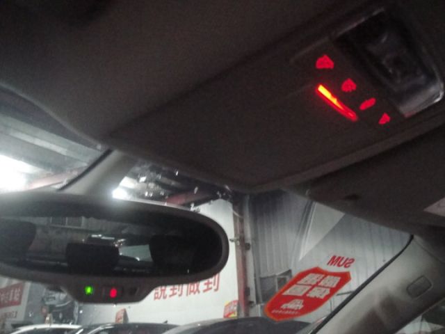 14 A3 1.4t 30TFi 白~小姐姐車.極美!  第16張相片