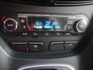 14 Kuga 1.6t 白~2WD 時尚經典版~電尾門.全景天窗.少跑.車美極新!  第9張縮圖