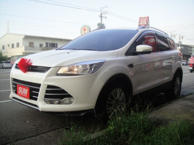 15 Kuga 1.5t 時尚經典型~頂配.新引擎.祇跑9.5萬km.很新!  第2張相片