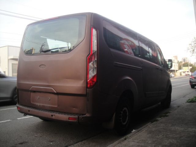14  Tourneo Custom 2.2t 棕~柴油.九人座!  第5張相片