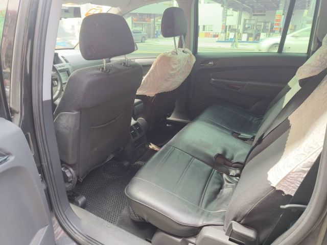 07 Zafira 1.8 黑~自手排.合法七人座.省稅.極省油.美!  第9張相片