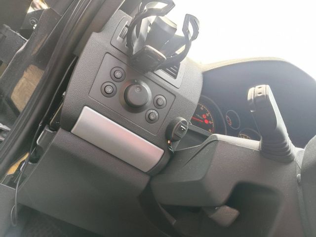 07 Zafira 1.8 黑~自手排.合法七人座.省稅.極省油.美!  第11張相片