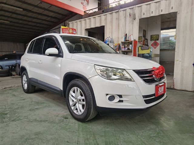 11 Tiguan 2.0 TSi 白~四輪驅動.六安.7速DSG.車極美!  第3張相片