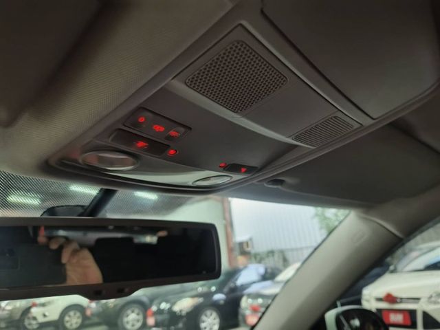 11 Tiguan 2.0 TSi 白~四輪驅動.六安.7速DSG.車極美!  第15張相片