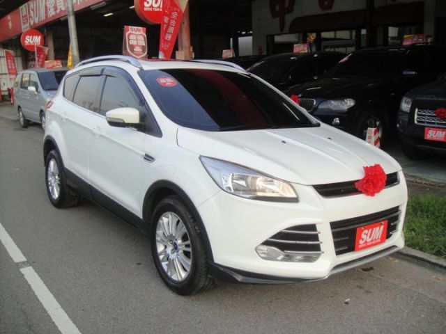 15 Kuga 1.5t 時尚經典型~頂配.新引擎.祇跑9.5萬km.很新!  第3張相片