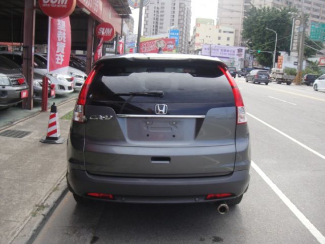 13 CR-V 2.4 灰~VTI-S天窗款~感應HID大燈.快撥.影音.4氣囊.車極美!  第4張相片