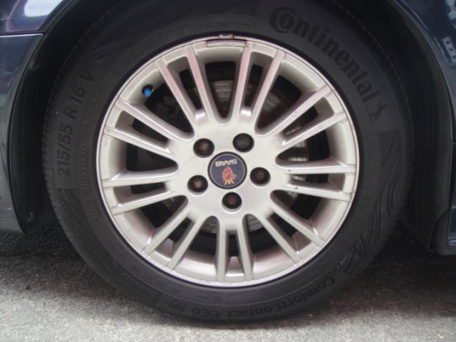 06 SAAB 新大9-5 2.0t VECTOR 莫內藍~路上飛行器~真是美!  第10張相片