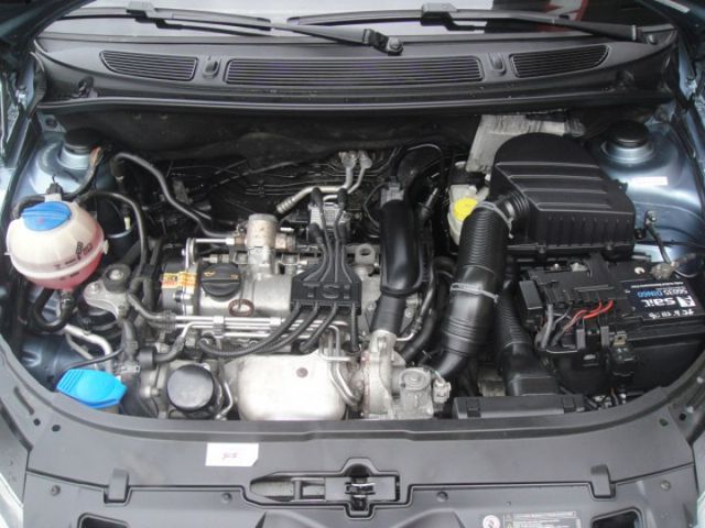11 Fabia Combi 1.2 TSi~汽油版.祇跑10萬km.小姐車.車極新!  第3張相片